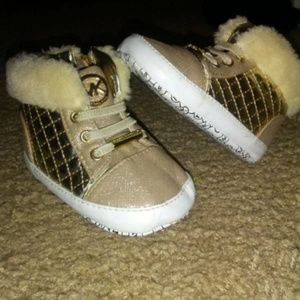 Baby girl MK boots